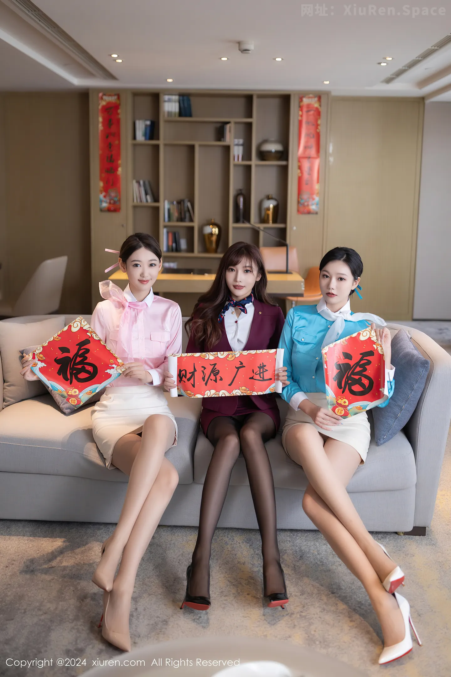 图片[3]-[Xiuren秀人网] 2024.03.29 VOL.8319 模特合集女神豆瓣酱私房性感姐妹花灰色蕾丝内衣完美诱惑写真81P-秀人网官方网站